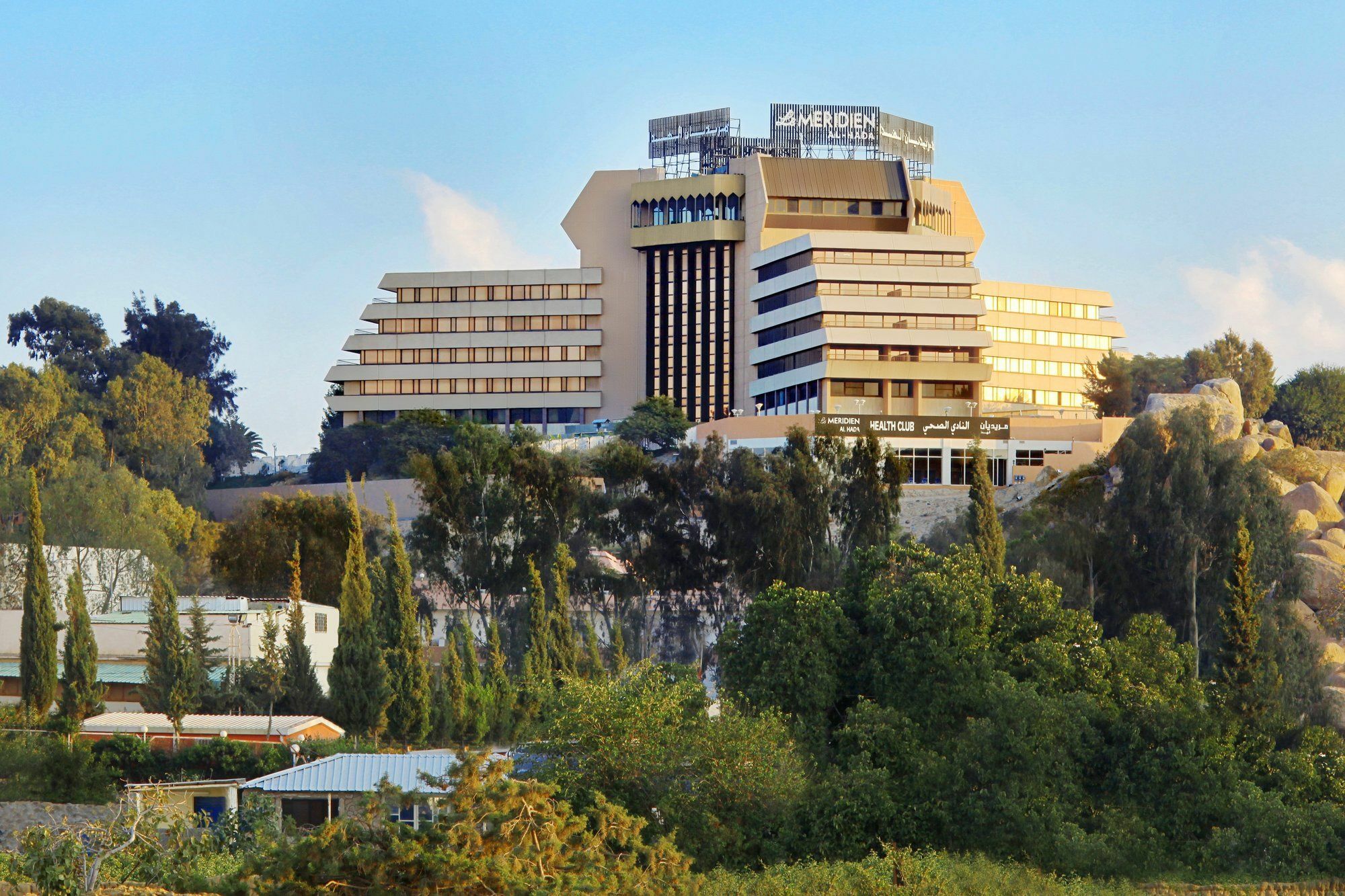 Le Meridien Al Hada Exterior photo